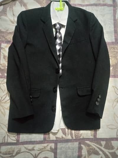 3 piece black color