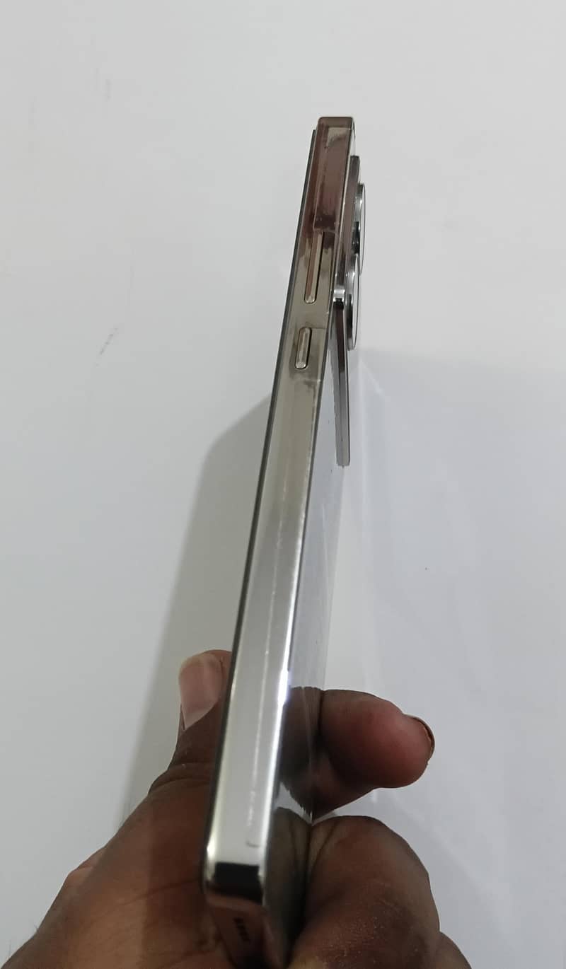 Infinix Note 40 2