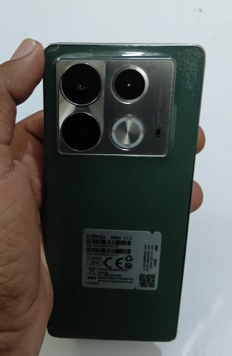 Infinix Note 40 4