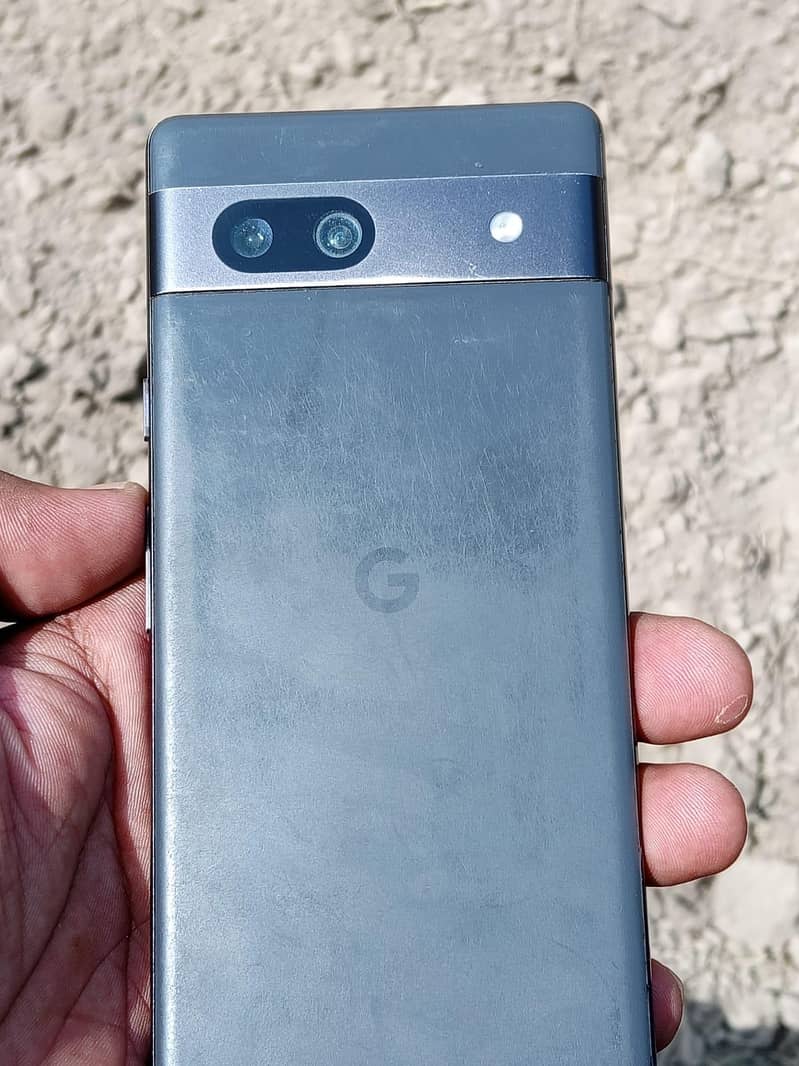 Google Pixel 7a 5