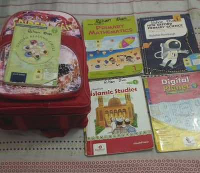 School Bag ForGrade One & Two in Good Condition Available For Sale