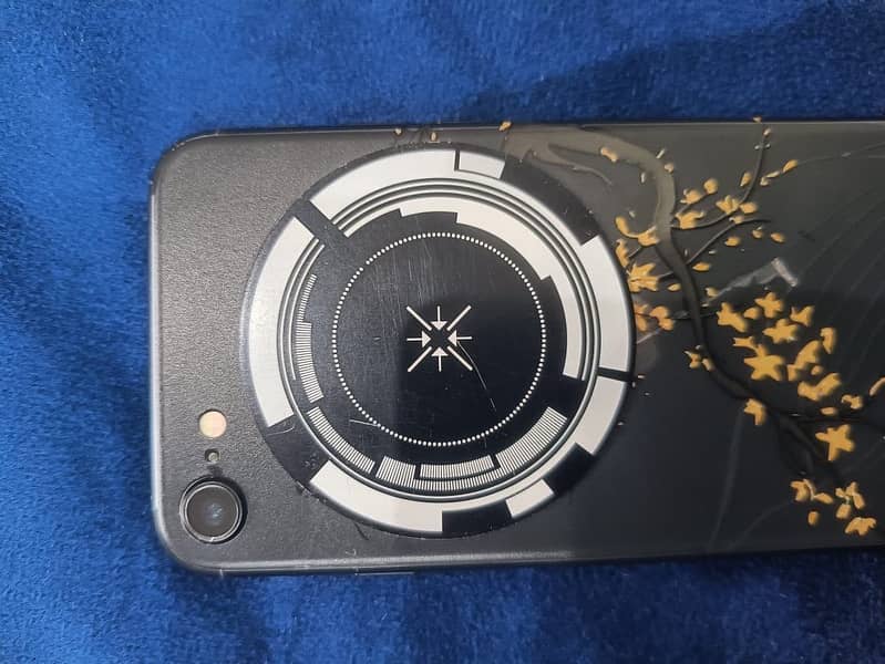Apple iPhone SE 0