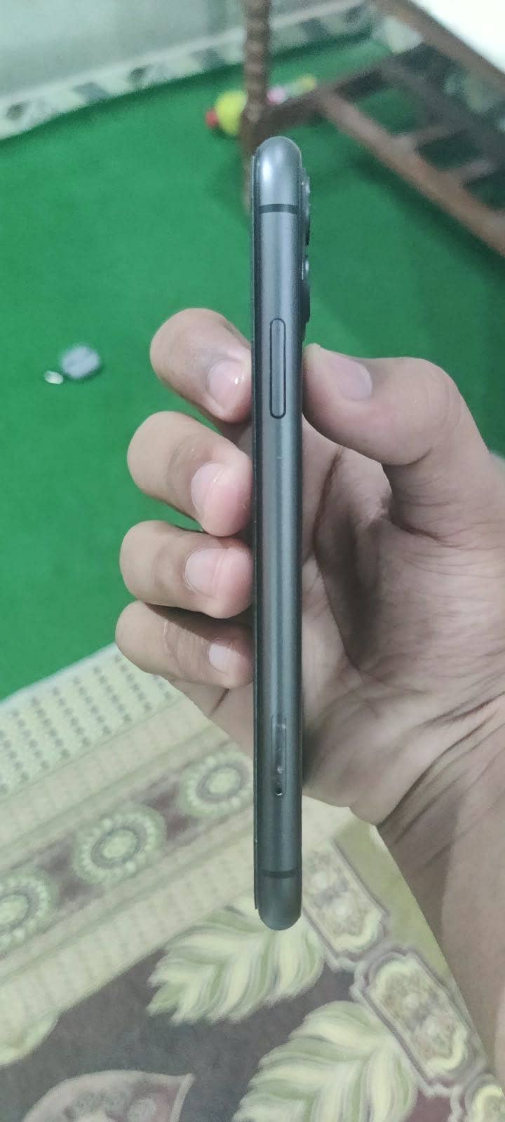 Apple iPhone 11 3