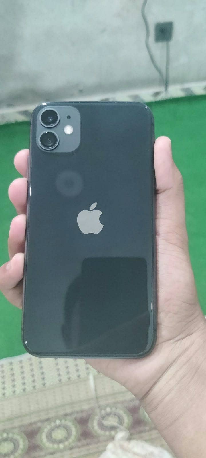 Apple iPhone 11 7