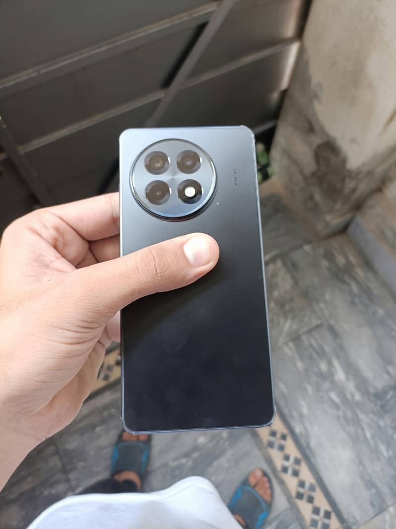One Plus 13R 1