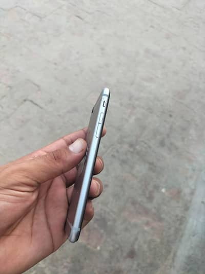 Apple iPhone 6