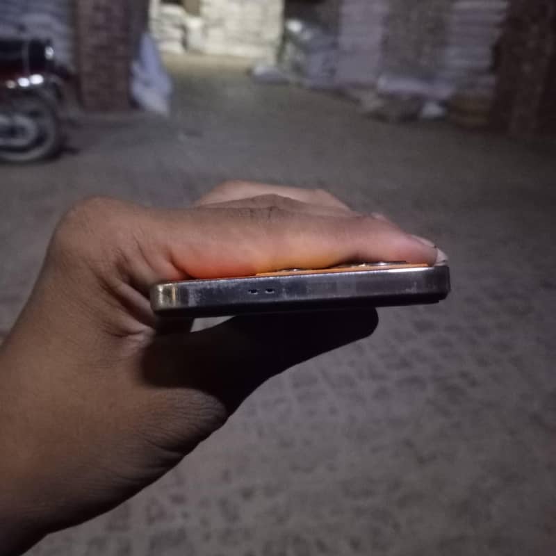 Infinix Note 30 6