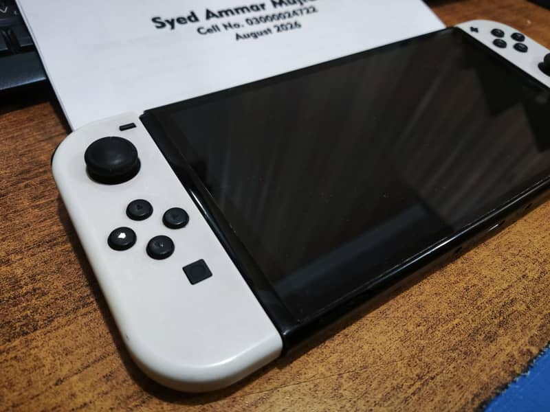 Nintendo Switch OLED - Jailbroken - 128GB - COD 1