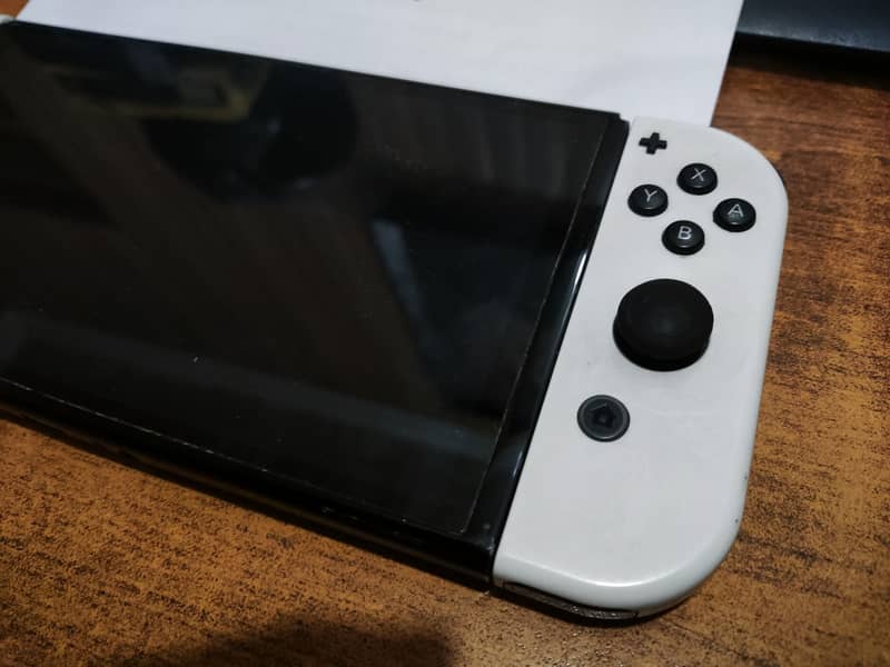 Nintendo Switch OLED - Jailbroken - 128GB - COD 2