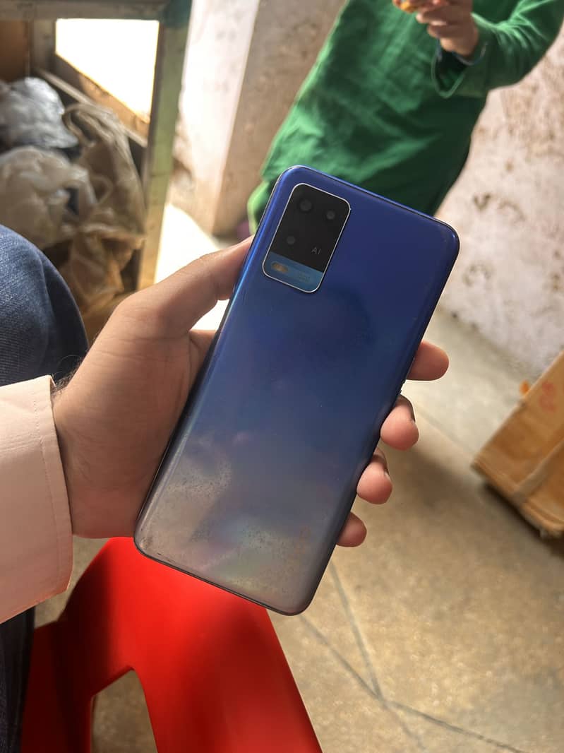 OPPO A54 4