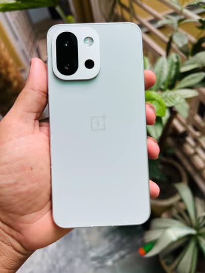 ONEPLUS 13S — 16GB / 256GB   DUAL PHYSICAL SIM | DUAL PTA APPROVED