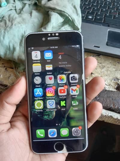 Apple iPhone 7