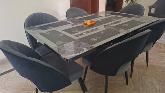 Dining table in gray color