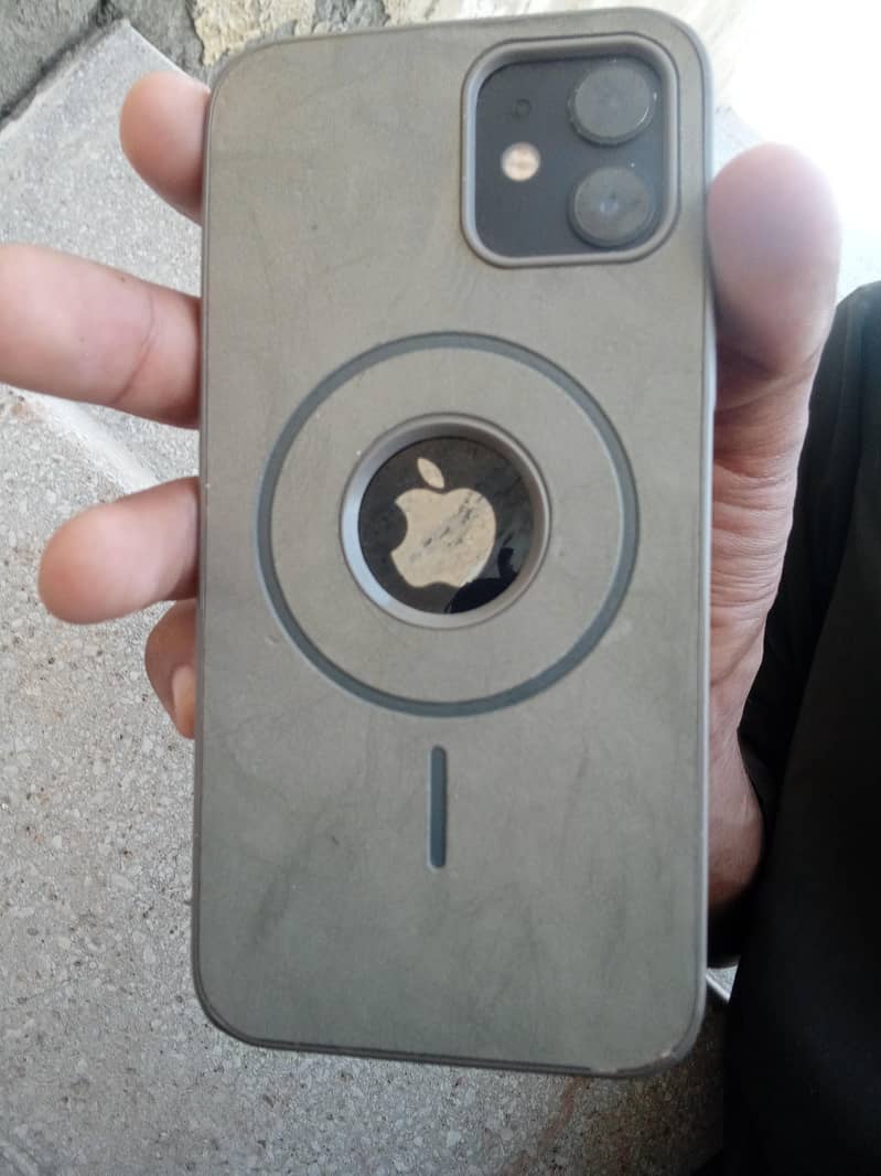 Apple iPhone 12 5