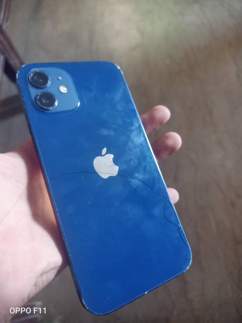 Apple iPhone 12 11