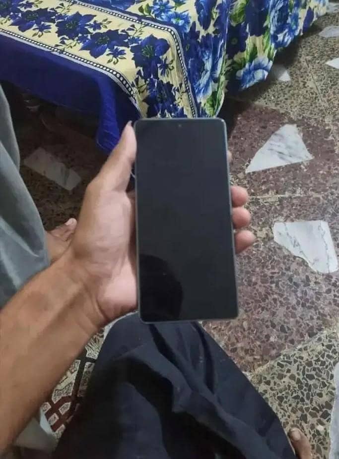 Xiaomi Redmi Note 13 Pro 1