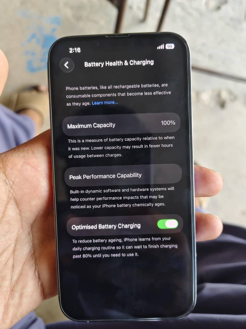 Apple iPhone 13 Pro 4