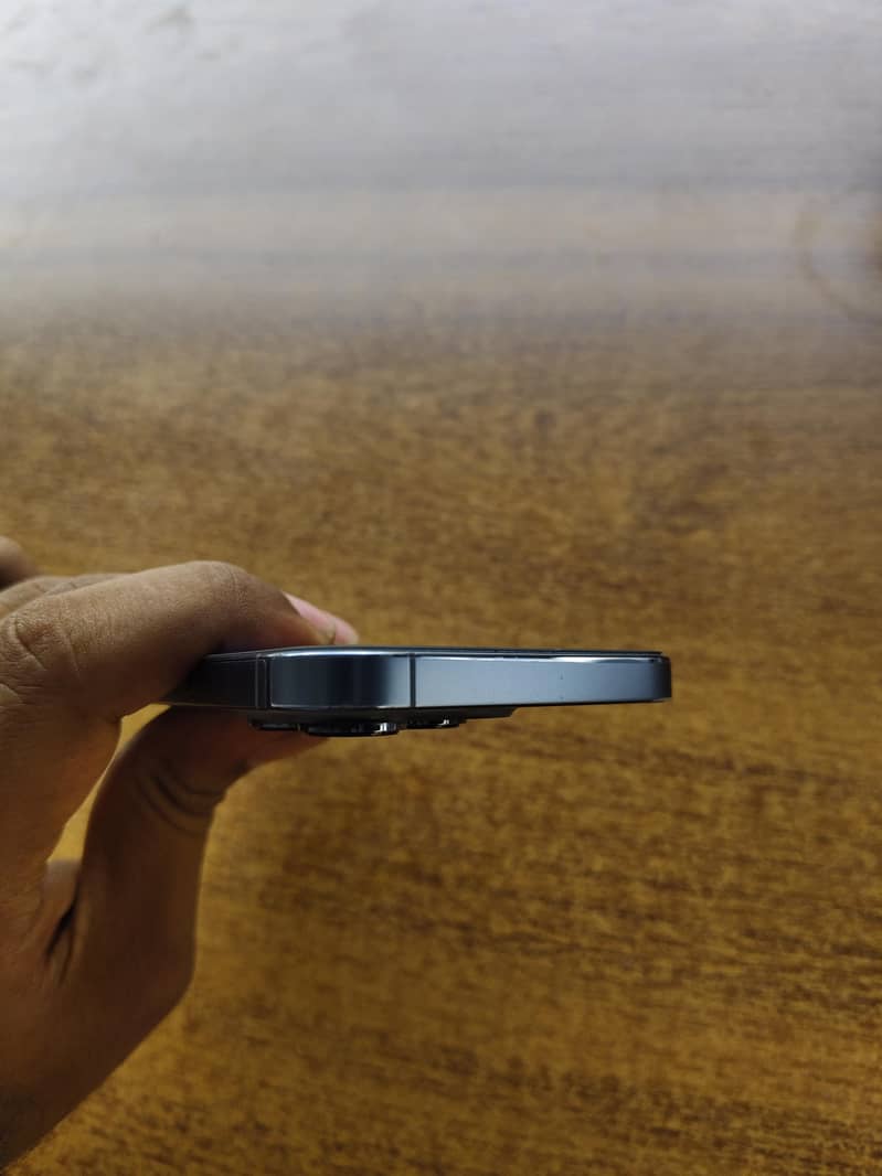 Apple iPhone 13 Pro 5
