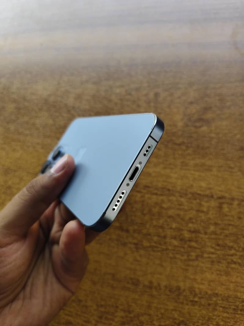Apple iPhone 13 Pro 6
