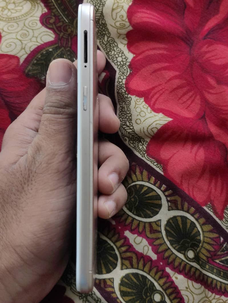 oppo A57 6
