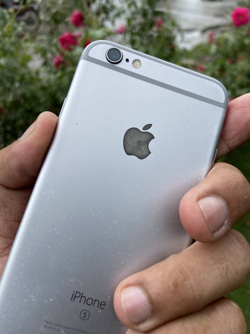 Apple iPhone 6S 6