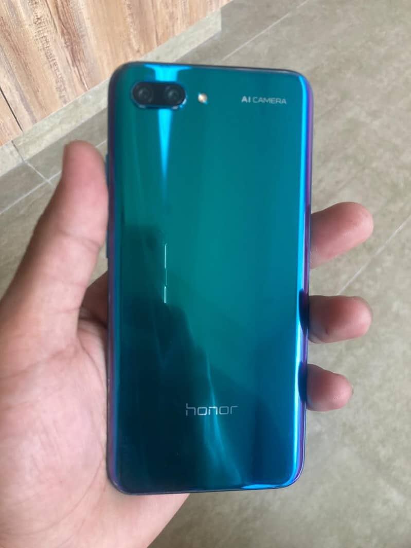 Honor 10 4