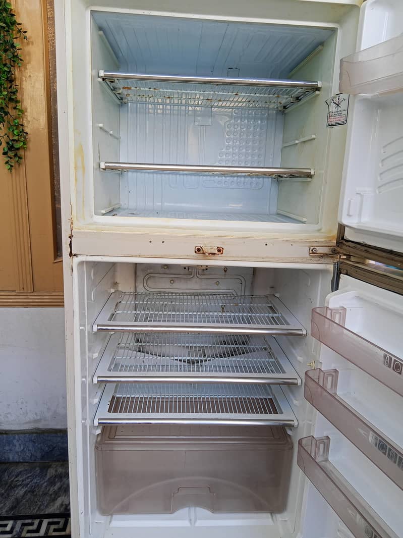 Dawlance Fridge 1