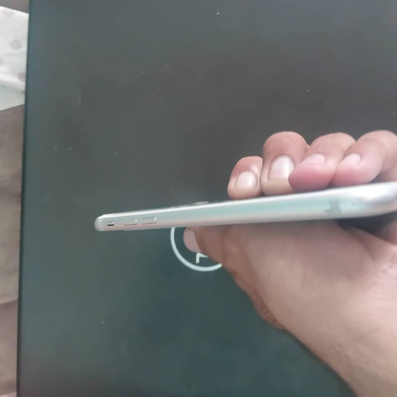 IPHONE 8 10