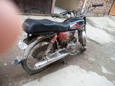 2013 model hi speed urjant for sale only original book available