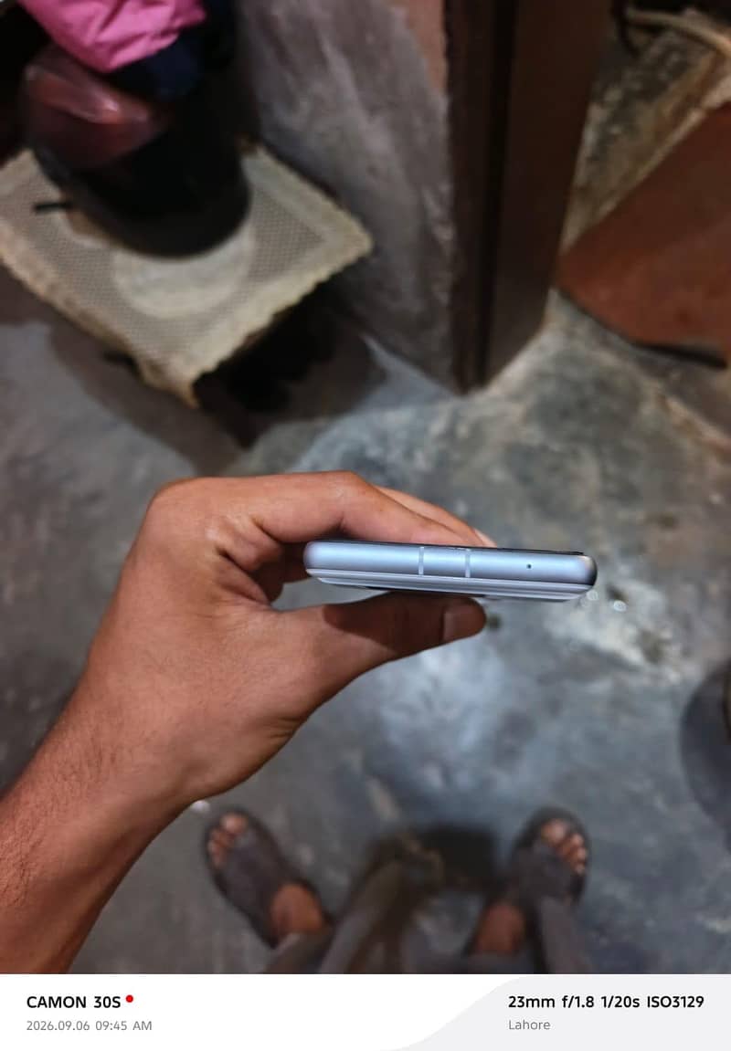 Google Pixel 7a 3