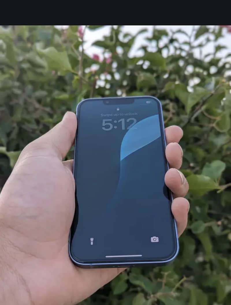 Apple iPhone 14. 5