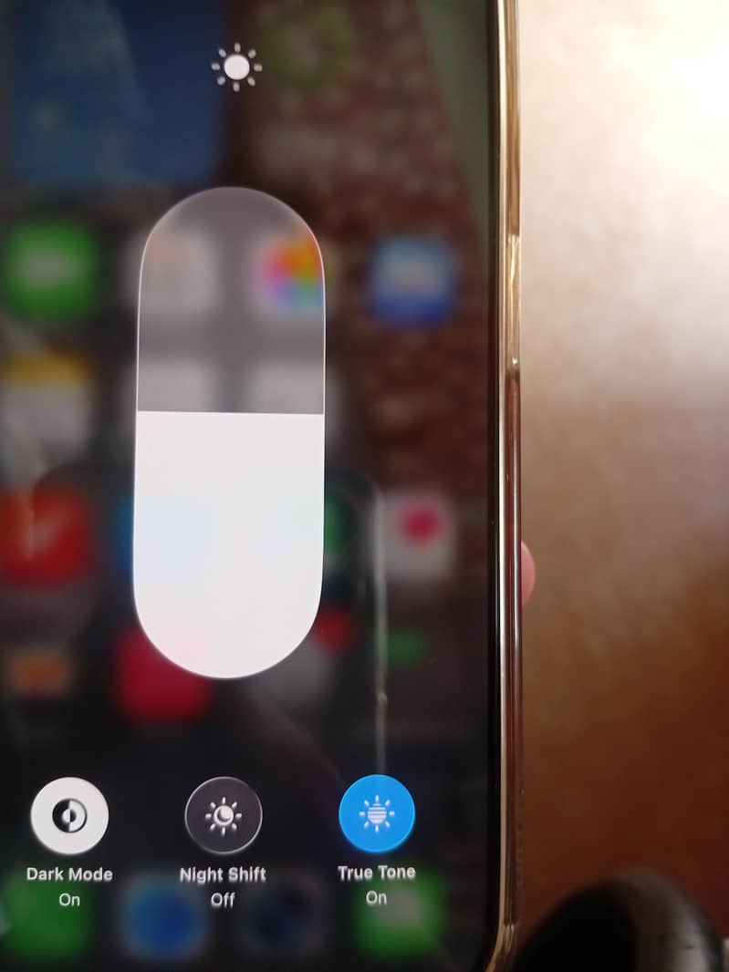 Apple iPhone 15 Pro 3