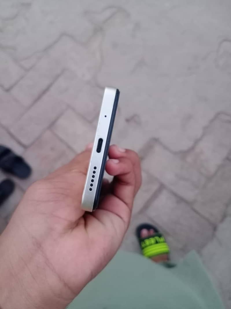 Redmi 13 0