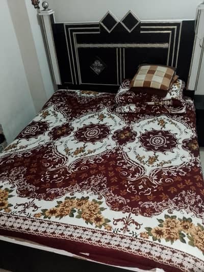 double bed for seal