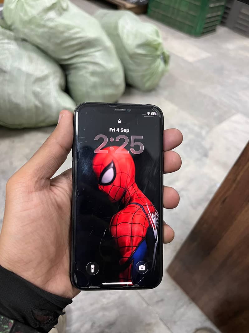 Apple iPhone 11 Pro 1