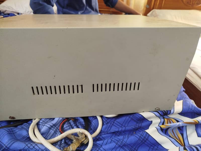 micro tech ups 1500 watts 1