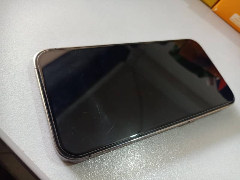 Apple iPhone 14 Pro Max 3