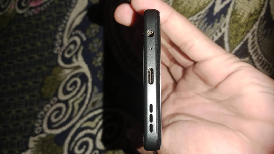 Only glass break can be replace 2