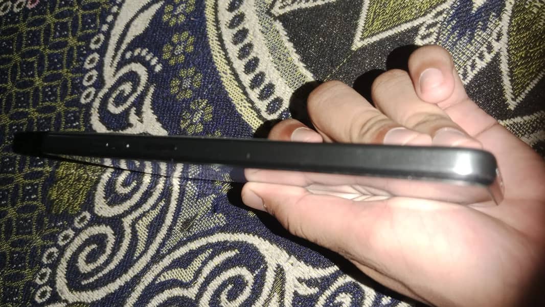 Only glass break can be replace 5