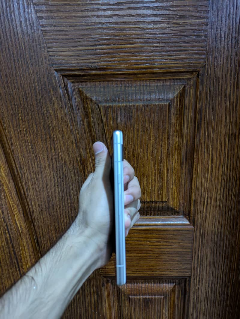 Google Pixel 7a 8