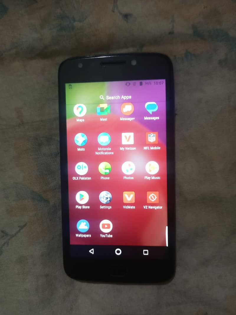 Moto E4 1