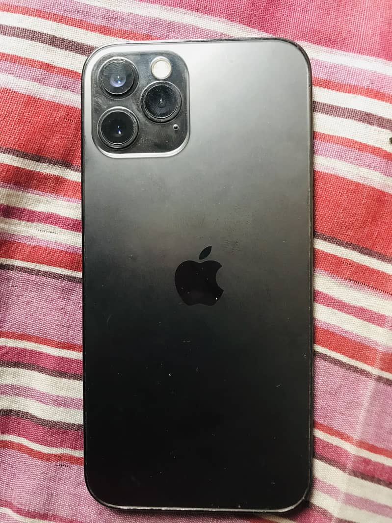Apple iPhone 12 Pro 1