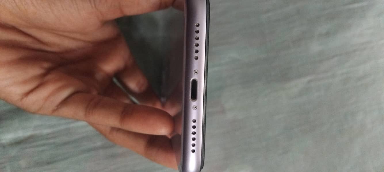 Apple iPhone 11 2