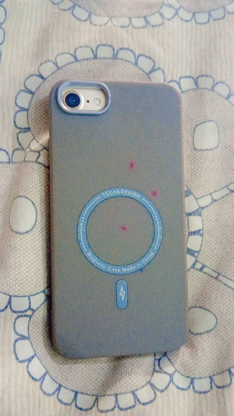 Apple iPhone 7 2
