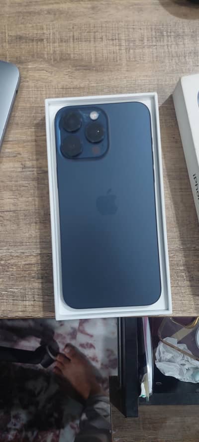 Apple iPhone 15 Pro Max parts available