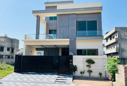 Perfect 10 Marla House In LDA Avenue - Block J For sale