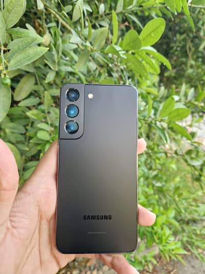 Samsung S22 Non pta 1 dot and shade