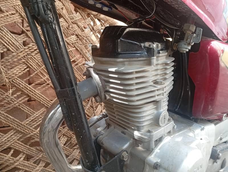 CG 125 2007 model All Punjab number 3