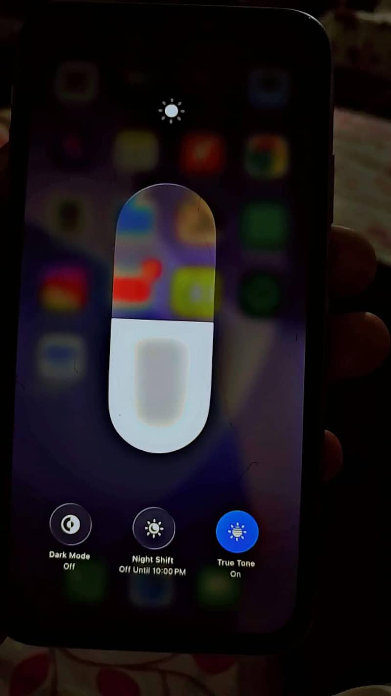 Apple iPhone 11 3