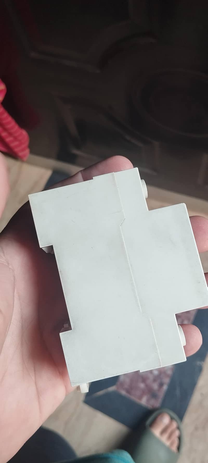 Voltage Protector 63A 2